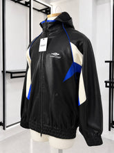 Translation missing: es.sections.featured_product.gallery_thumbnail_alt