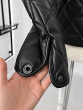 Translation missing: es.sections.featured_product.gallery_thumbnail_alt