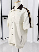 Translation missing: es.sections.featured_product.gallery_thumbnail_alt
