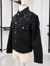 Translation missing: es.sections.featured_product.gallery_thumbnail_alt