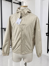 Translation missing: es.sections.featured_product.gallery_thumbnail_alt