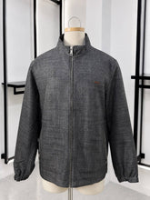 Translation missing: es.sections.featured_product.gallery_thumbnail_alt