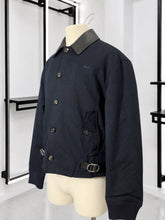 Translation missing: es.sections.featured_product.gallery_thumbnail_alt