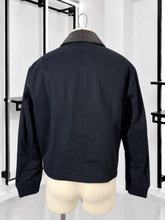 Translation missing: es.sections.featured_product.gallery_thumbnail_alt