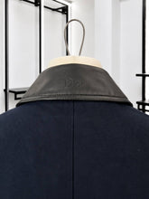 Translation missing: es.sections.featured_product.gallery_thumbnail_alt