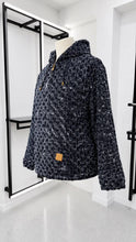 Translation missing: es.sections.featured_product.gallery_thumbnail_alt