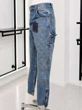 Translation missing: es.sections.featured_product.gallery_thumbnail_alt