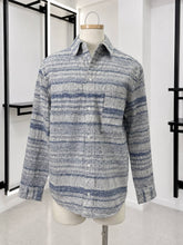 Translation missing: es.sections.featured_product.gallery_thumbnail_alt
