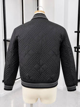 Translation missing: es.sections.featured_product.gallery_thumbnail_alt