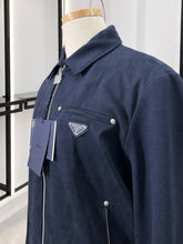 Translation missing: es.sections.featured_product.gallery_thumbnail_alt