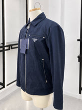 Translation missing: es.sections.featured_product.gallery_thumbnail_alt