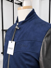 Translation missing: es.sections.featured_product.gallery_thumbnail_alt