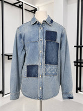 Translation missing: es.sections.featured_product.gallery_thumbnail_alt