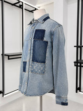Translation missing: es.sections.featured_product.gallery_thumbnail_alt