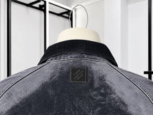 Translation missing: es.sections.featured_product.gallery_thumbnail_alt