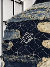 Translation missing: es.sections.featured_product.gallery_thumbnail_alt