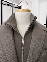 Translation missing: es.sections.featured_product.gallery_thumbnail_alt