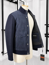 Translation missing: es.sections.featured_product.gallery_thumbnail_alt