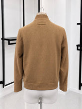 Translation missing: es.sections.featured_product.gallery_thumbnail_alt