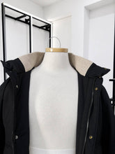 Translation missing: es.sections.featured_product.gallery_thumbnail_alt