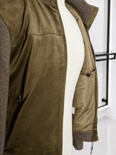Translation missing: es.sections.featured_product.gallery_thumbnail_alt