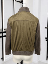 Translation missing: es.sections.featured_product.gallery_thumbnail_alt