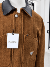 Translation missing: es.sections.featured_product.gallery_thumbnail_alt