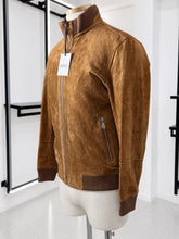 Translation missing: es.sections.featured_product.gallery_thumbnail_alt