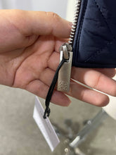 Translation missing: es.sections.featured_product.gallery_thumbnail_alt